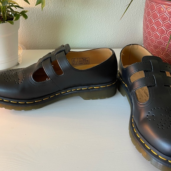 DR MARTENS 8065 SMOOTH LEATHER MARY JANE SHOES - Picture 6 of 7